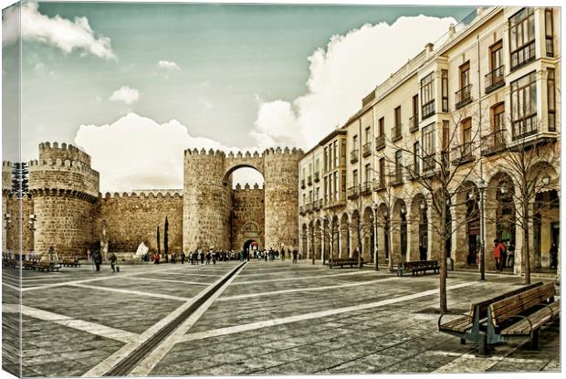 Castle of Avila Canvas Print by Igor Krylov