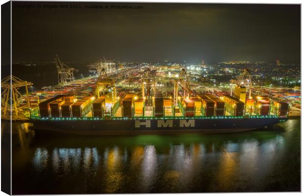 HMM Container Ship. Canvas Print by Angela Aird
