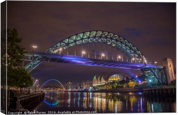 The Tyne Bridge, Newcastle Gateshead Canvas Print by Robin Purser