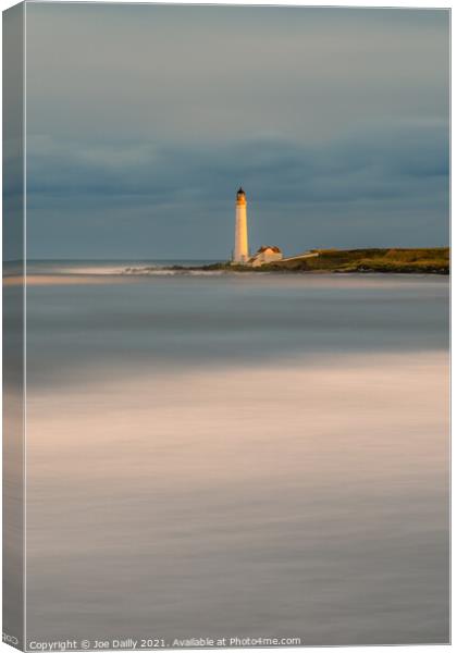 A sunset at Scurdie Ness Lighthouse Montrose Canvas Print by Joe Dailly