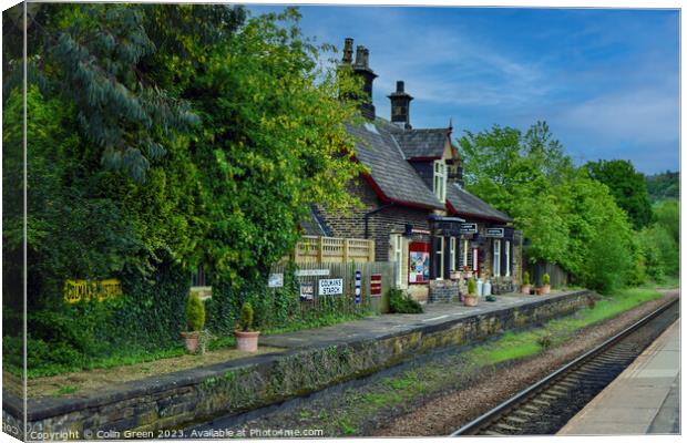 Brockholes Railway Station Canvas Print by Colin Green