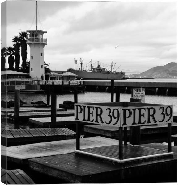 Pier 39 Canvas Print by Emma Roberts