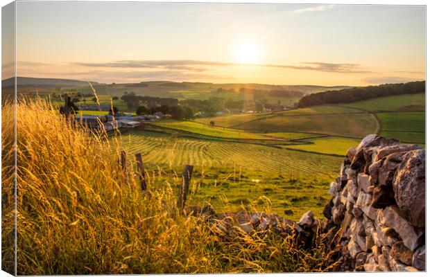 Farm sunset Canvas Print by Kevin Elias