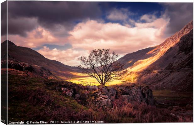 OGWEN VALLEY WALES Canvas Print by Kevin Elias