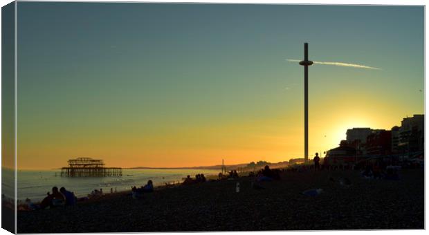 Sunset on Brighton Beach Canvas Print by Paul Huddleston