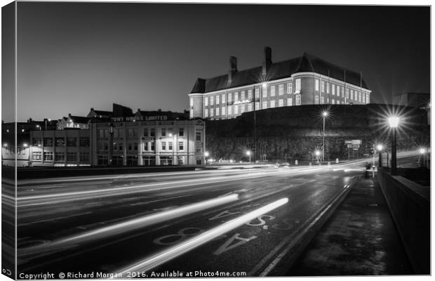 Carmarthenshire County Hall. Canvas Print by Richard Morgan