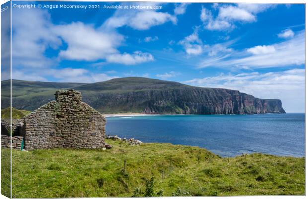 Ruined cottage overlooking Rackwick Bay, Orkney Canvas Print by Angus McComiskey