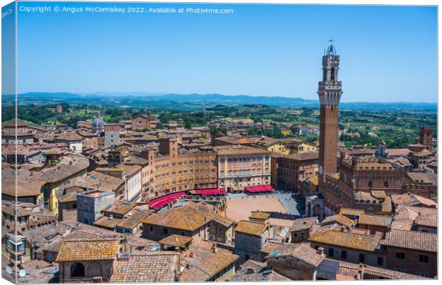 Piazza del Campo in Siena, Tuscany, Italy Canvas Print by Angus McComiskey