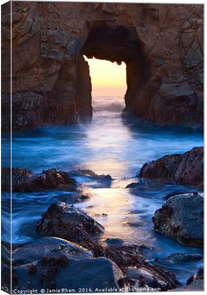 Sunset on Arch Rock in Pfeiffer Beach, Big Sur. Canvas Print by Jamie Pham