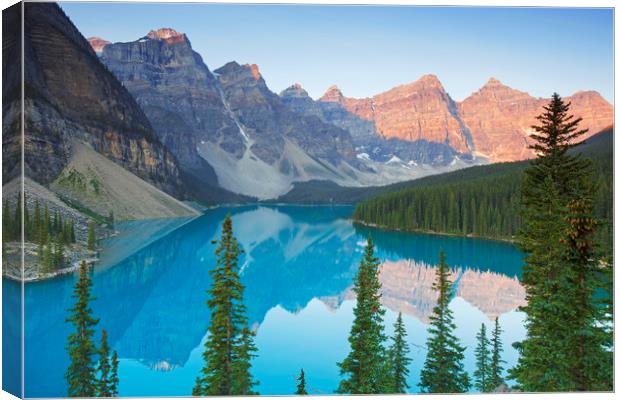 Moraine Lake, Banff National Park, Canada Canvas Print by Arterra 