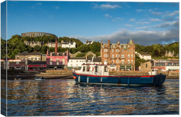 Oban at dusk Canvas Print by George Cairns