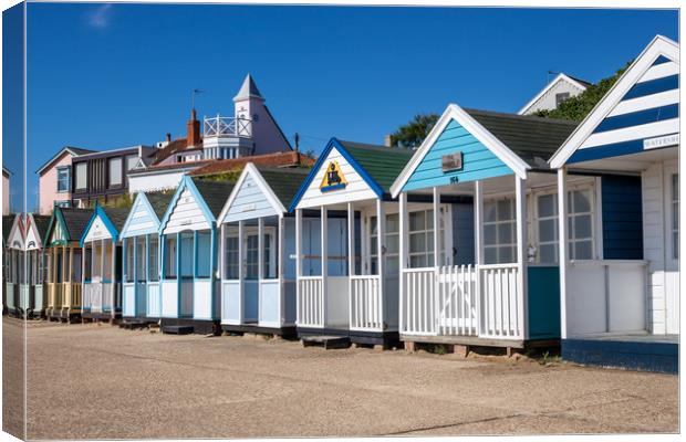 Southwold beach huts Canvas Print by Kevin Snelling