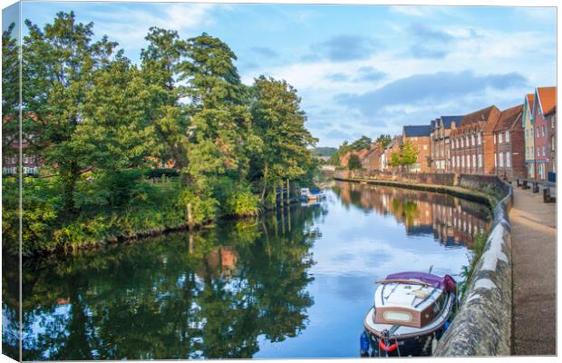 Norwich Quayside river Wensum Canvas Print by Kevin Snelling