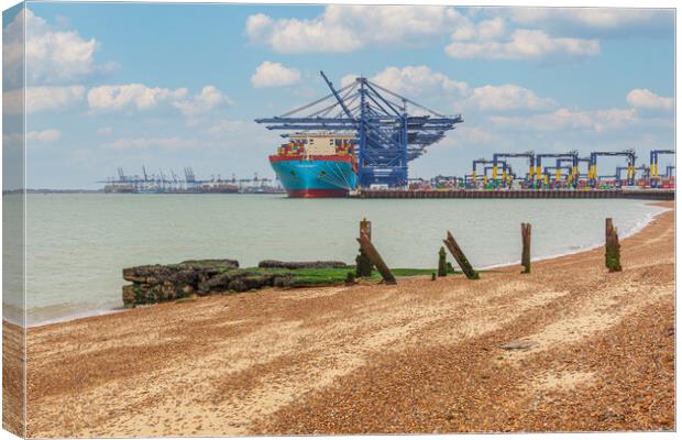 landguard point port of felixstowe Canvas Print by Kevin Snelling