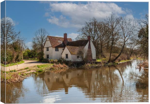 Willy Lott's Cottage Canvas Print by Kevin Snelling