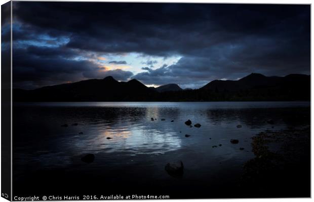 Derwentwater nightfall Canvas Print by Chris Harris