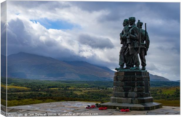 Commando Memorial at Speen Bridge Canvas Print by Tom Dolezal