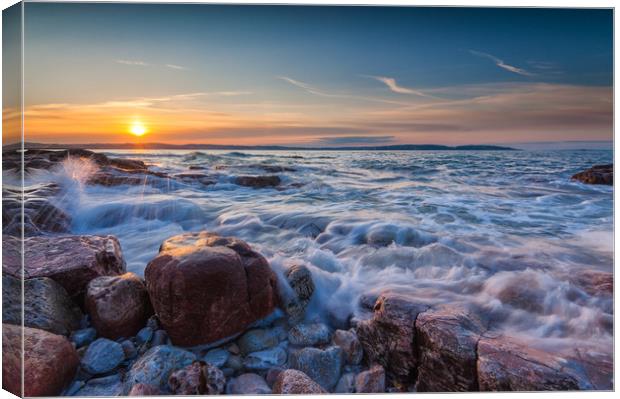 Incoming tide Canvas Print by Nigel Martin