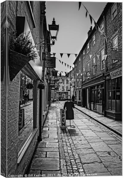 New Street,Louth Canvas Print by GILL KENNETT