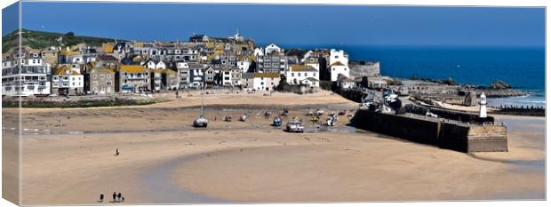 St Ives, Cornwall Canvas Print by Brian Spooner