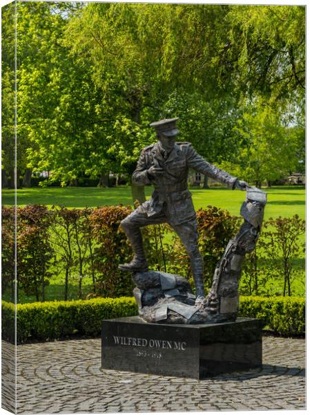  Wilfred Owen statue in Oswestry park in Shropshir Canvas Print by Steve Heap
