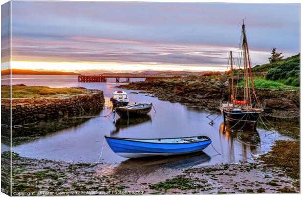 Sunset at Portencross harbour - Scotland.  Canvas Print by Peter Gaeng
