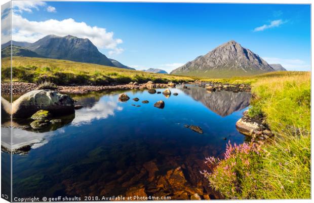 Rannoch Moor and The Buchaille Canvas Print by geoff shoults
