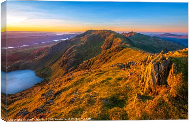 The Coniston Fells at Dawn Canvas Print by geoff shoults