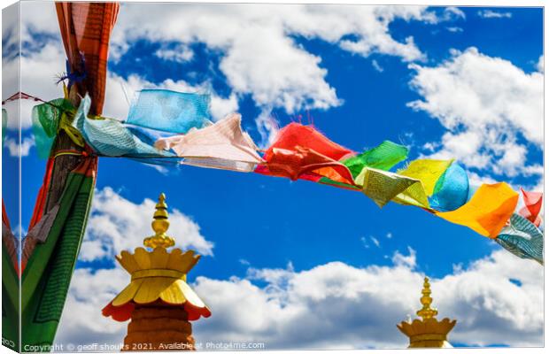 Himalayan Sky Canvas Print by geoff shoults