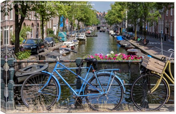 The blue bicycle in Amsterdam Canvas Print by Gary Parker