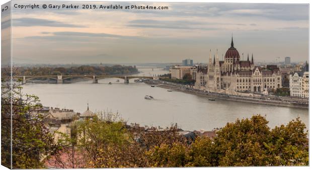 Budapest Parliament building Canvas Print by Gary Parker