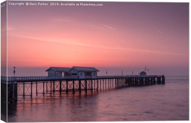 Penarth Pier, Cardiff, at sunrise Canvas Print by Gary Parker