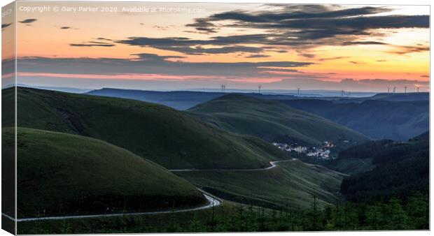 Sunset over the south Wales valleys from the Bwlch mountain. Canvas Print by Gary Parker