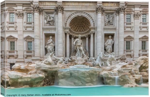 Trevi Fountain Canvas Print by Gary Parker