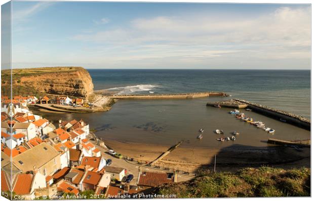 Staithes Harbour Canvas Print by Simon Annable