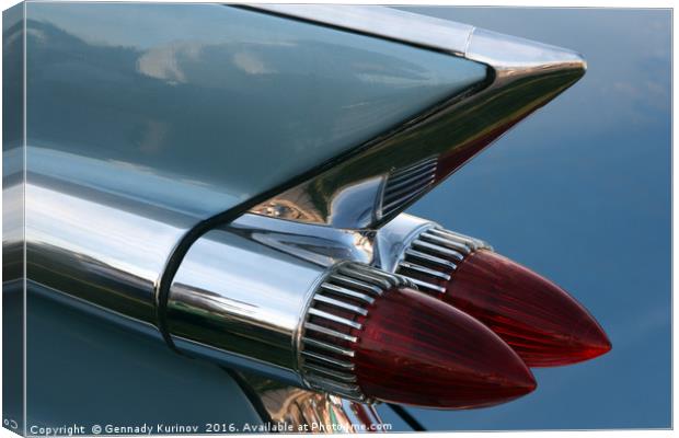 Classic Car Tail Light Canvas Print by Gennady Kurinov