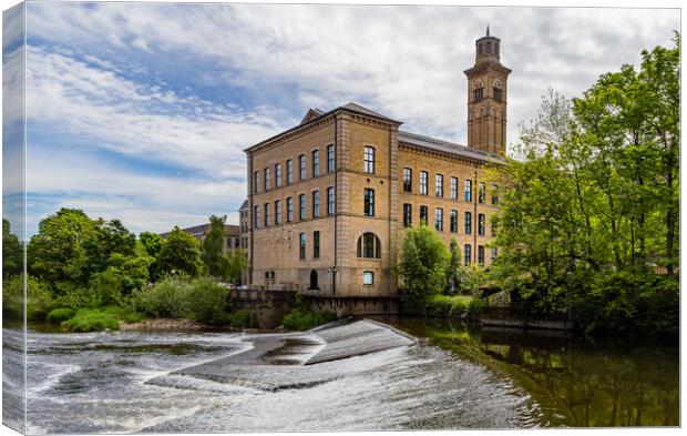 Salts Mill in Saltaire, Yorkshire.  Canvas Print by Ros Crosland