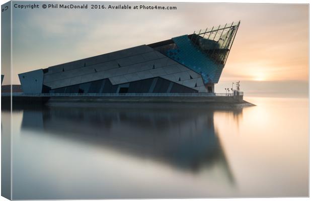 The Deep in Hull, Sunrise on the Humber Canvas Print by Phil MacDonald