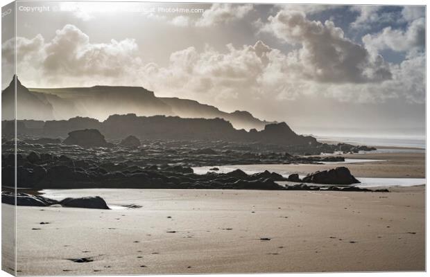 Dramatic weather at Sandymouth Bay Canvas Print by Kevin White
