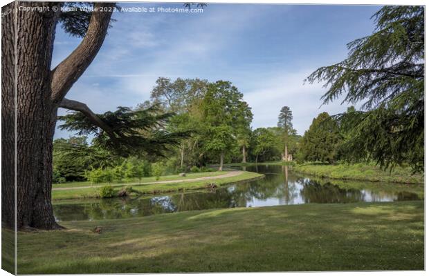 Surrey gardens in Cobham UK Canvas Print by Kevin White