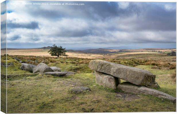 Dramatic skies over rugged Dartmoor Canvas Print by Kevin White
