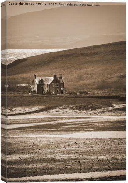 Loch side house Canvas Print by Kevin White