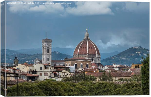 Florence surrounded by countryside Canvas Print by Kevin White