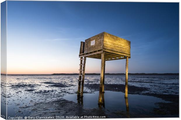 Refuge Box at Night Canvas Print by Gary Clarricoates