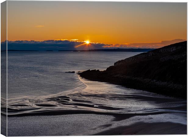 A Glorious Sunset Above Pendine Beach Canvas Print by Colin Allen