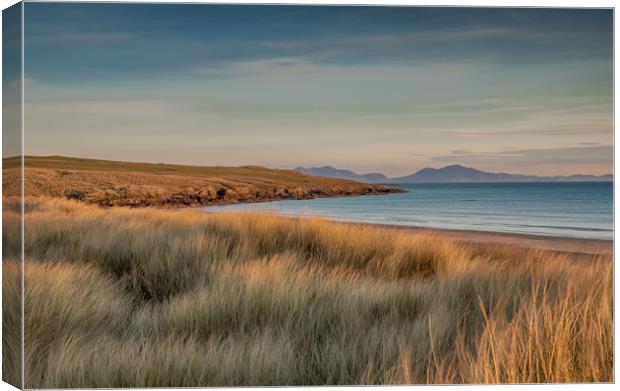 Aberffraw Beach at the end of a Winter Day. Canvas Print by Colin Allen