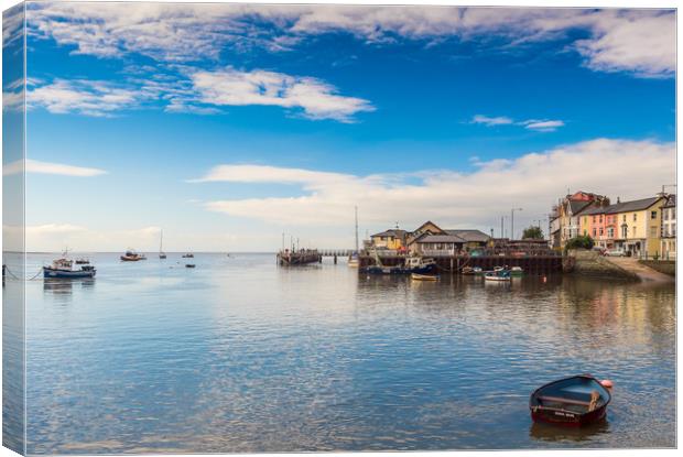 Aberdovey at High Tide. Canvas Print by Colin Allen
