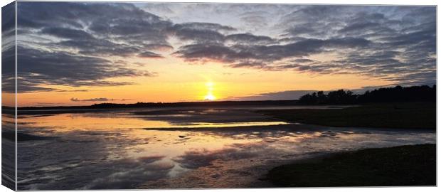 Finhorn Bay Sunset Canvas Print by alan todd