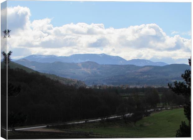  Ballater Royal Deeside Aberdeenshire              Canvas Print by alan todd