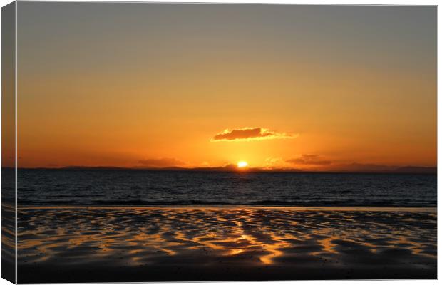 Sunset over the Moray Firth Canvas Print by alan todd